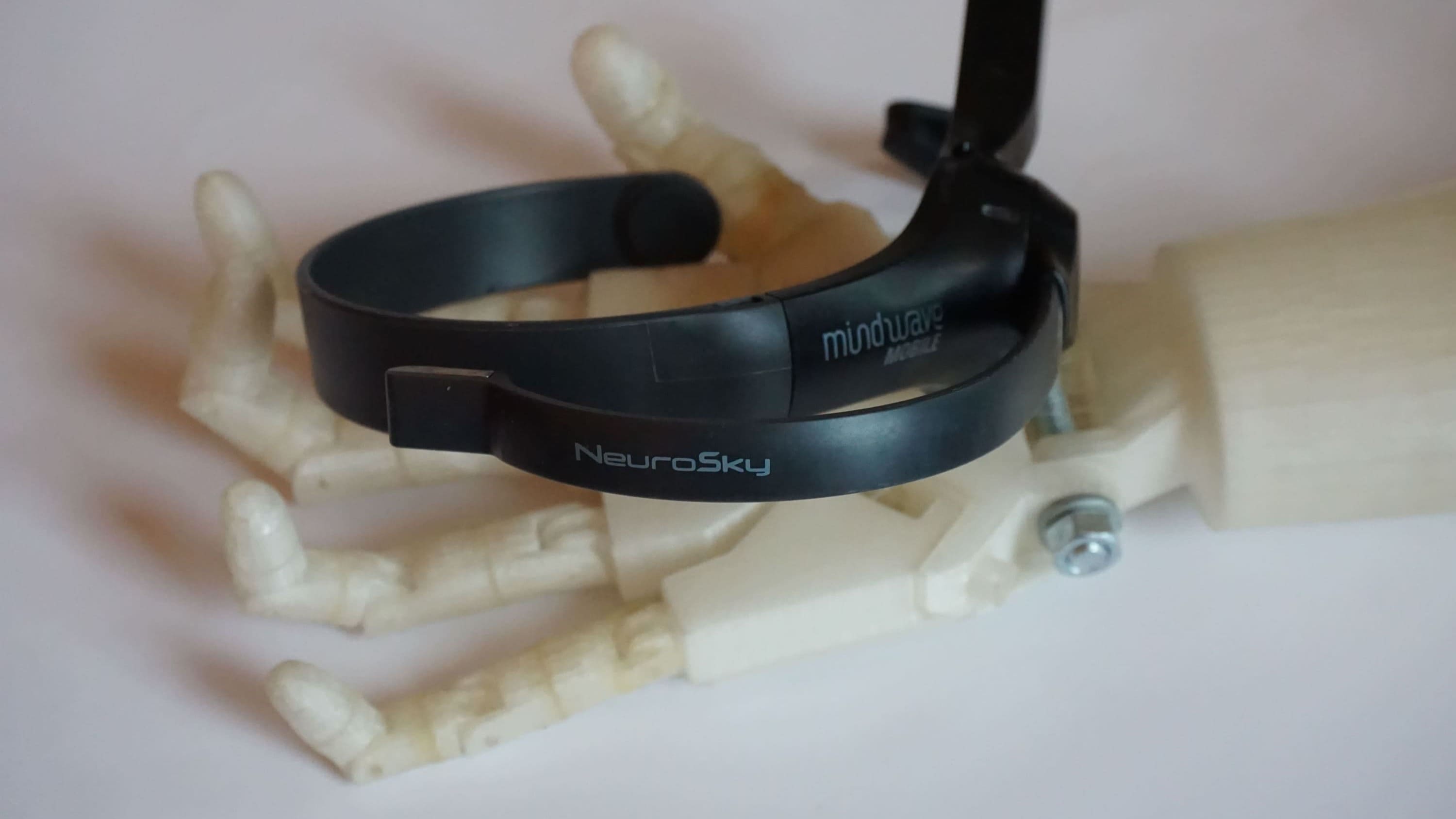 InMoov + Neurosky